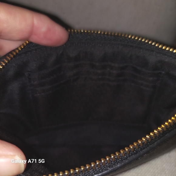 Coach NWT Signature Dark Khaki and Black Wristlet Wallet - Picture 9 of 11